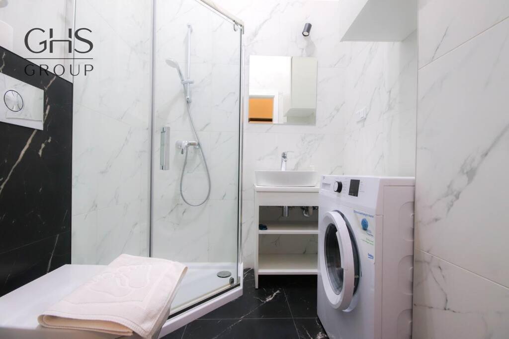 Apartament W Zabytkowej Kamienicy, Strzelecka 19 Краков Экстерьер фото